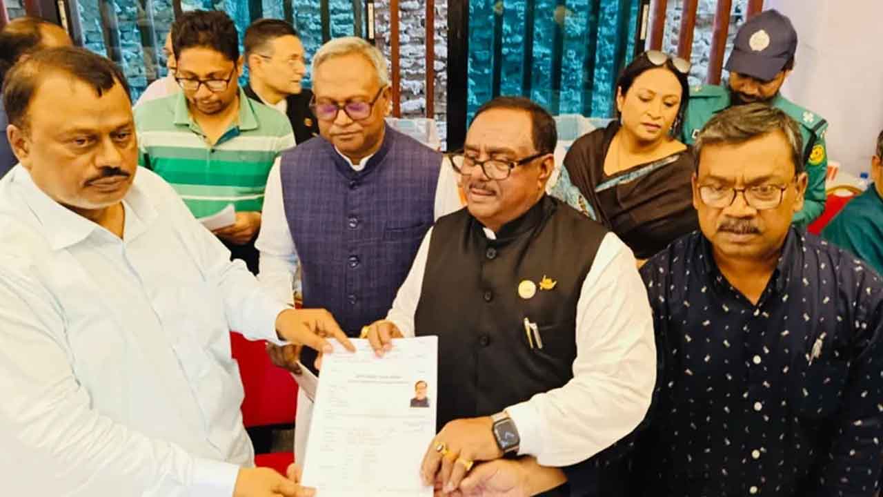 গ্রাম-শহরে নির্বাচনি আমেজ বইতে শুরু করেছে: খাদ্যমন্ত্রী