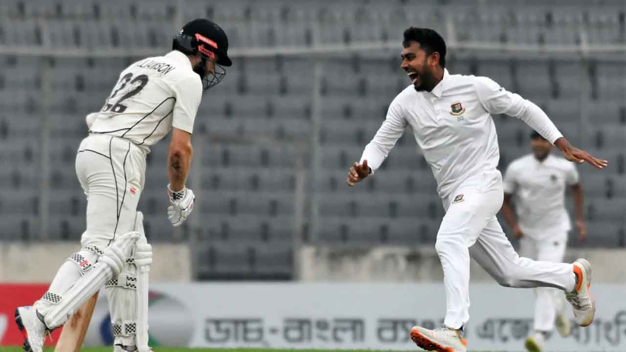 মিরপুরে স্পিন ঘূর্ণিতে প্রথম দিনে ১৫ উইকেট