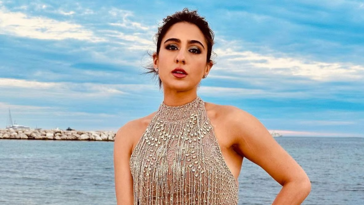 সেই ঘনিষ্ঠ দৃশ্যে অভিনয় করতে চেয়েছিলেন সারা 