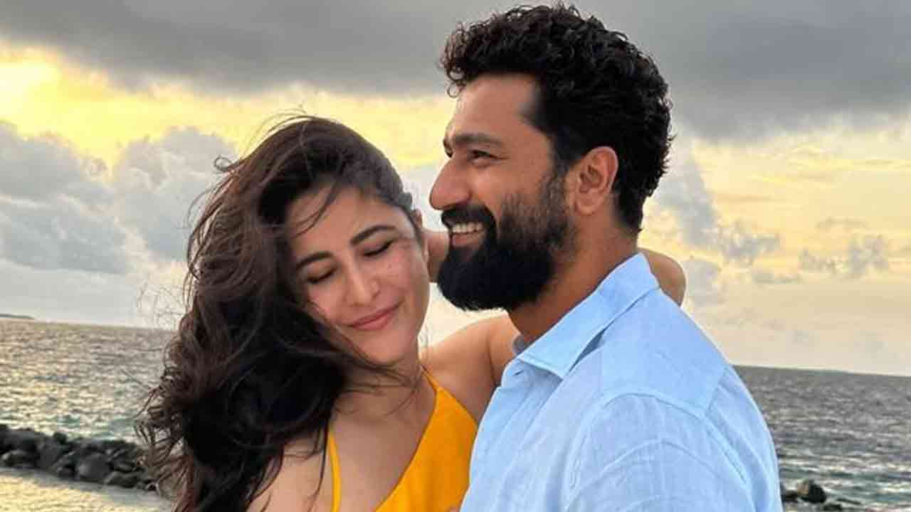 গোপনে ক্যাটরিনার ভিডিও করলেন ভিকি কৌশল