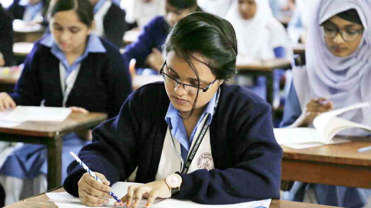 এসএসসি পরীক্ষার ভাইরাল রুটিন নিয়ে যা জানা গেল