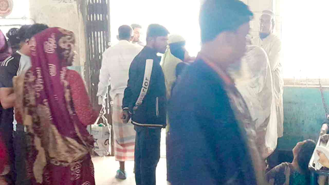 চুনারুঘাটে পিকআপের ধাক্কায় অটোরিকশার ৩ যাত্রী নিহত