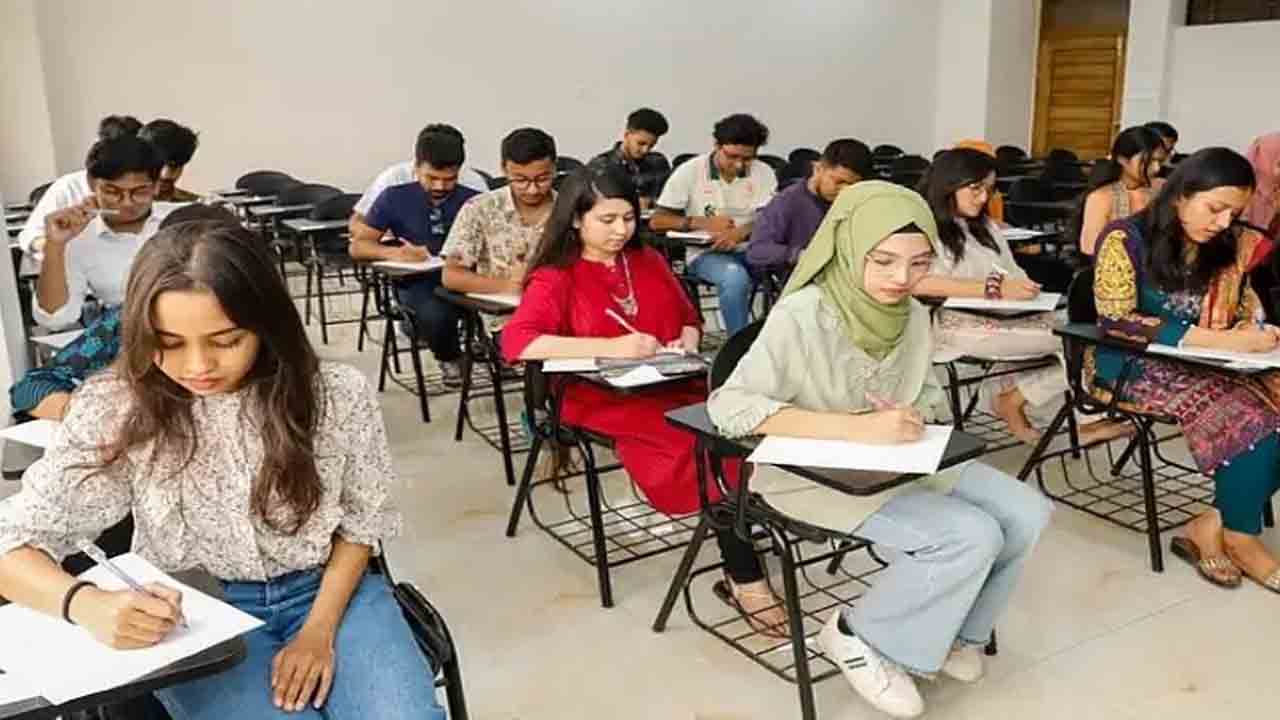 ১০ ব্যাংক-আর্থিক প্রতিষ্ঠানের নিয়োগ পরীক্ষা স্থগিত