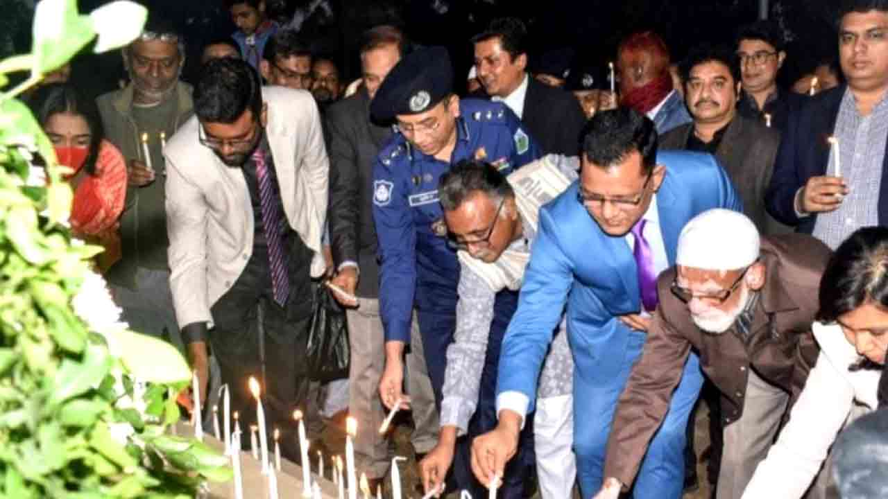 শহিদ বুদ্ধিজীবী দিবসে কৈচড় বধ্যভূমিতে প্রদীপ প্রজ্জ্বলন