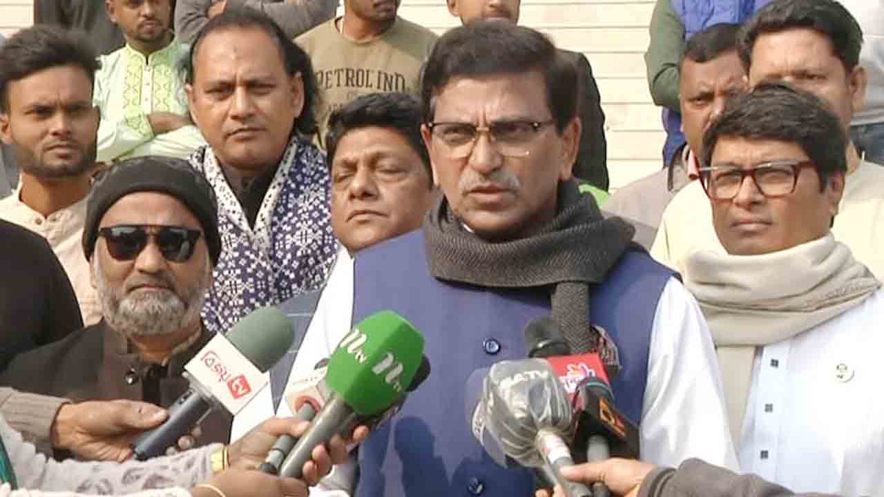 বিএনপি এখন বিলুপ্তির পথে: হানিফ