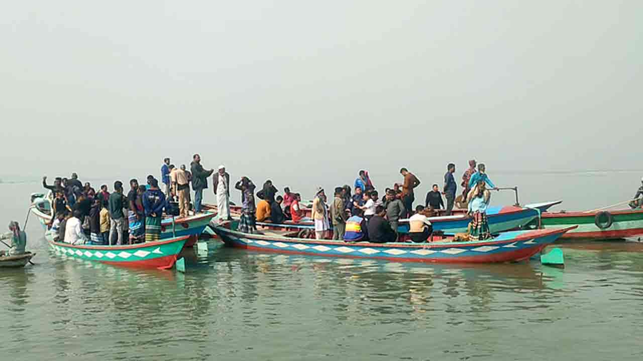 মুন্সিগঞ্জে ডুবে যাওয়া ট্রলার শনাক্ত, এখনও নিখোঁজ ২