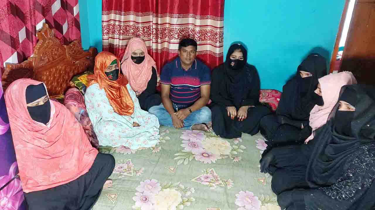 ৭ স্ত্রীর এক স্বামী, সুখের সংসার