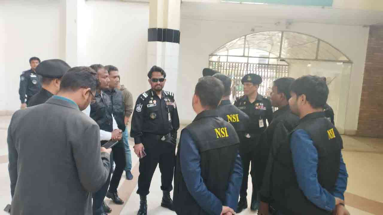 কমলাপুর স্টেশনের সার্বিক নিরাপত্তা দেবে এনএসআই-র‌্যাব