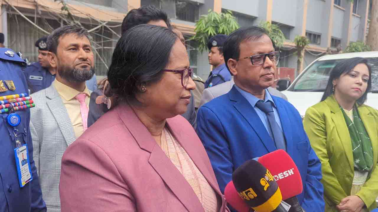 বিশৃঙ্খলা সৃষ্টিকারীদের বিরুদ্ধে জিরো টলারেন্সে নির্বাচন কমিশন: ইসি রাশেদা সুলতানা