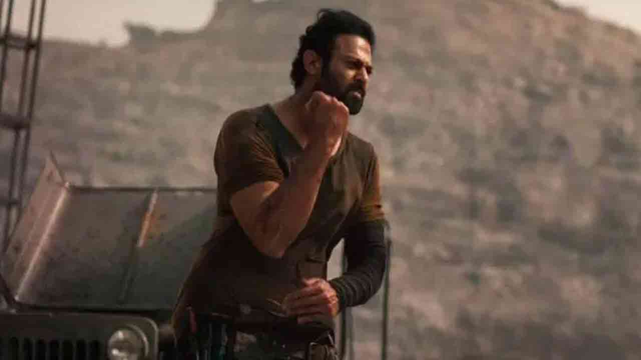 বক্স অফিসে ঝড় তুলেছে প্রভাসের সালার