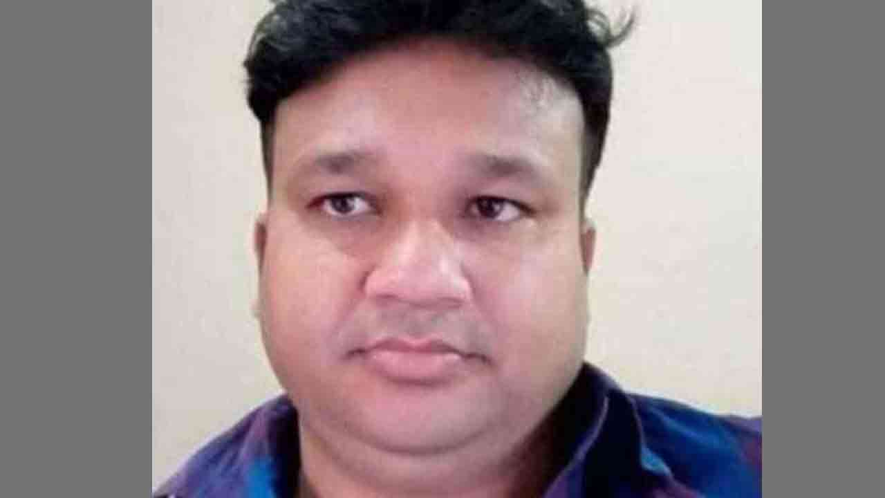 দৌলতপুরে বিদ্যুতায়িত হয়ে আওয়ামী লীগ নেতার মৃত্যু