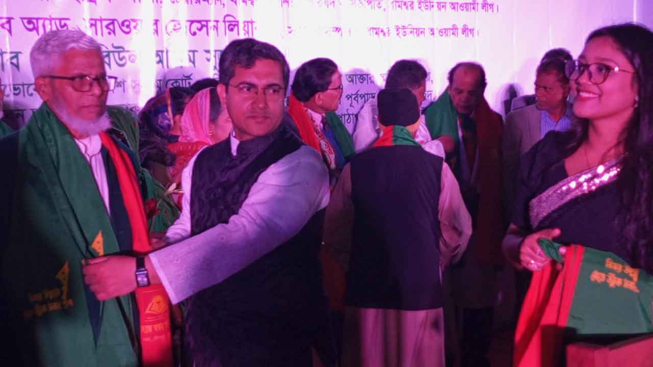 মানিকগঞ্জে বীর মুক্তিযোদ্ধাদের সম্মাননা