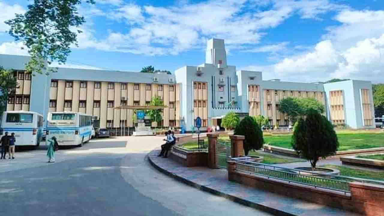 শীতকালীন ছুটিতে ৭ দিন বন্ধ রাবি, খোলা থাকবে হল