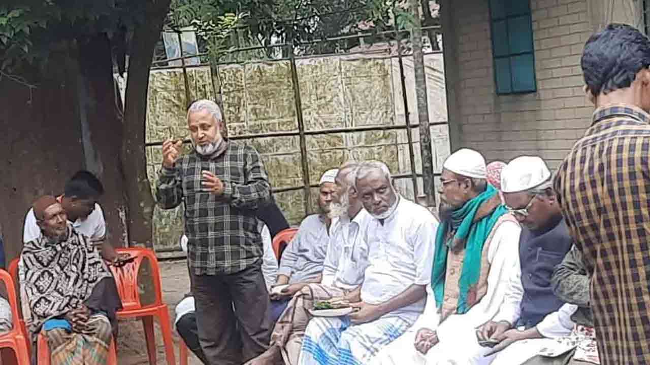 নেত্রকোনায় ভোটের প্রচারণায় প্রধান শিক্ষক, বিভাগীয় তদন্ত শুরু