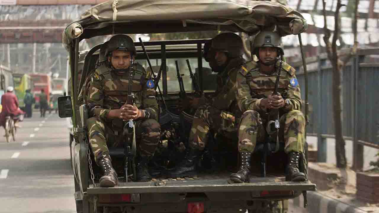 ৩ জানুয়ারি মাঠে নামছে সশস্ত্র বাহিনী