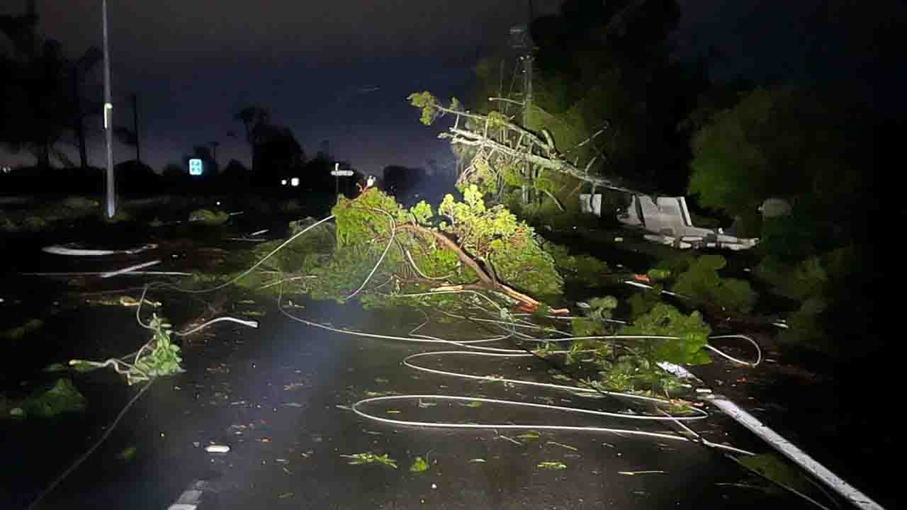 অস্ট্রেলিয়ায় বজ্রঝড়ে প্রাণ গেল ৯ জনের