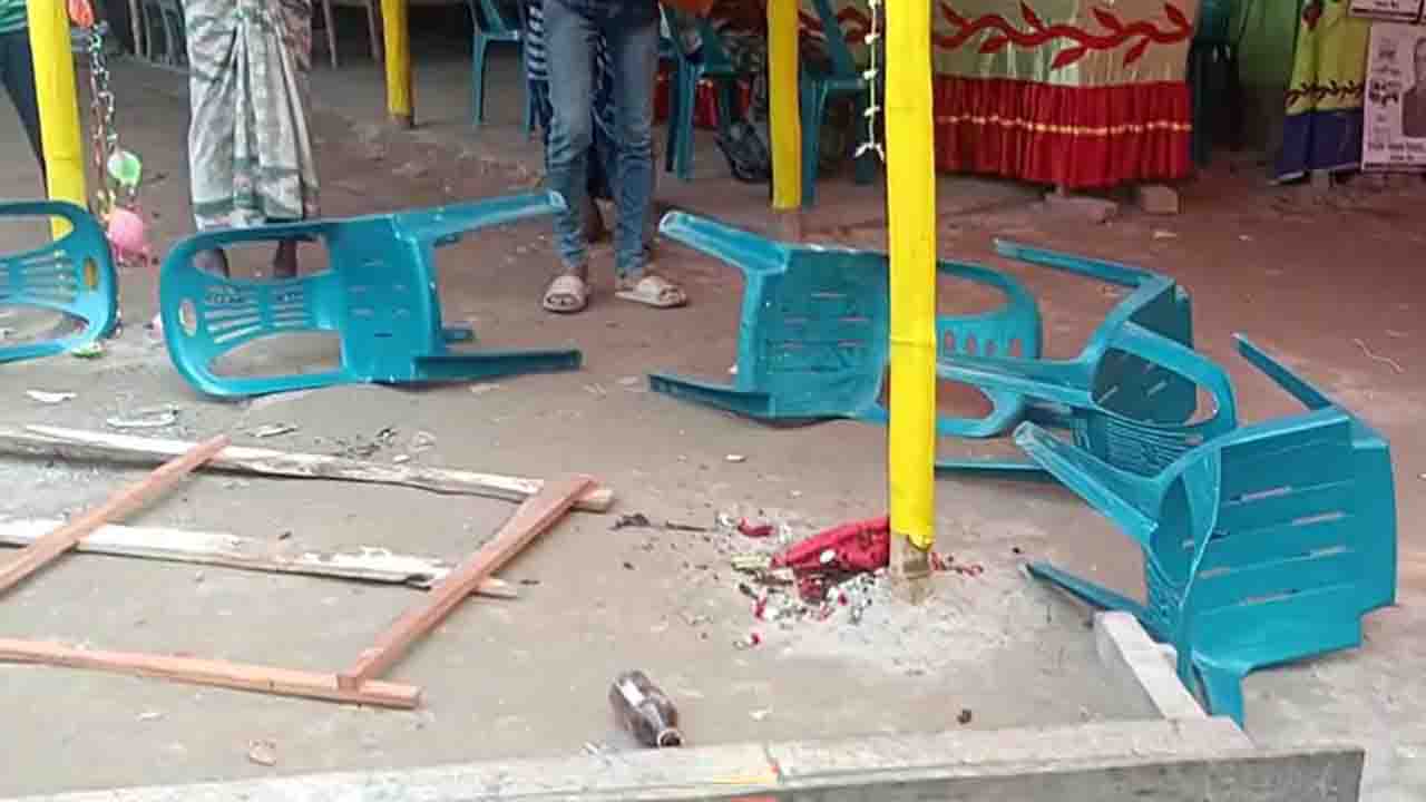 শিবগঞ্জে স্বতন্ত্র প্রার্থীর তিন অফিসে ভাঙচুর-আগুন