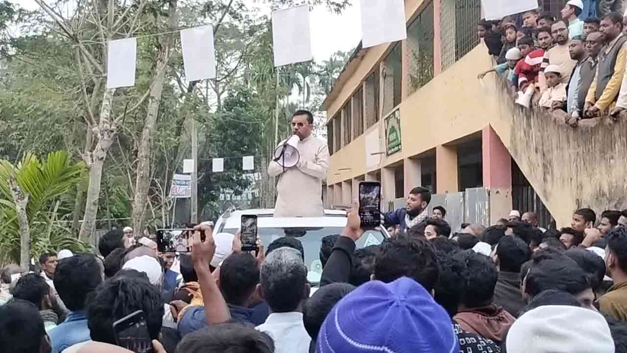 প্রচারণায় ব্যস্ত সময় পার করছেন নৌকার প্রার্থী নুরুন্নবী চৌধূরী শাওন