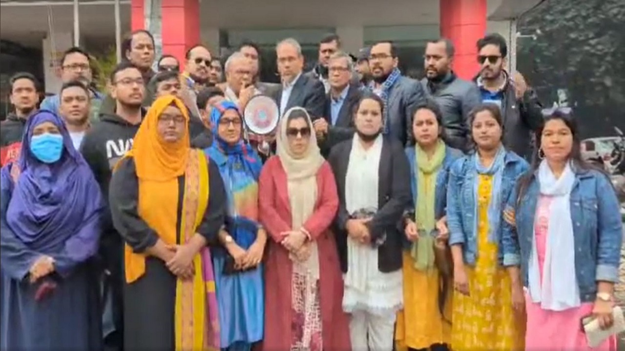 সরকার গোটা জাতিকে ধোঁকা দিয়েছে: রিজভী