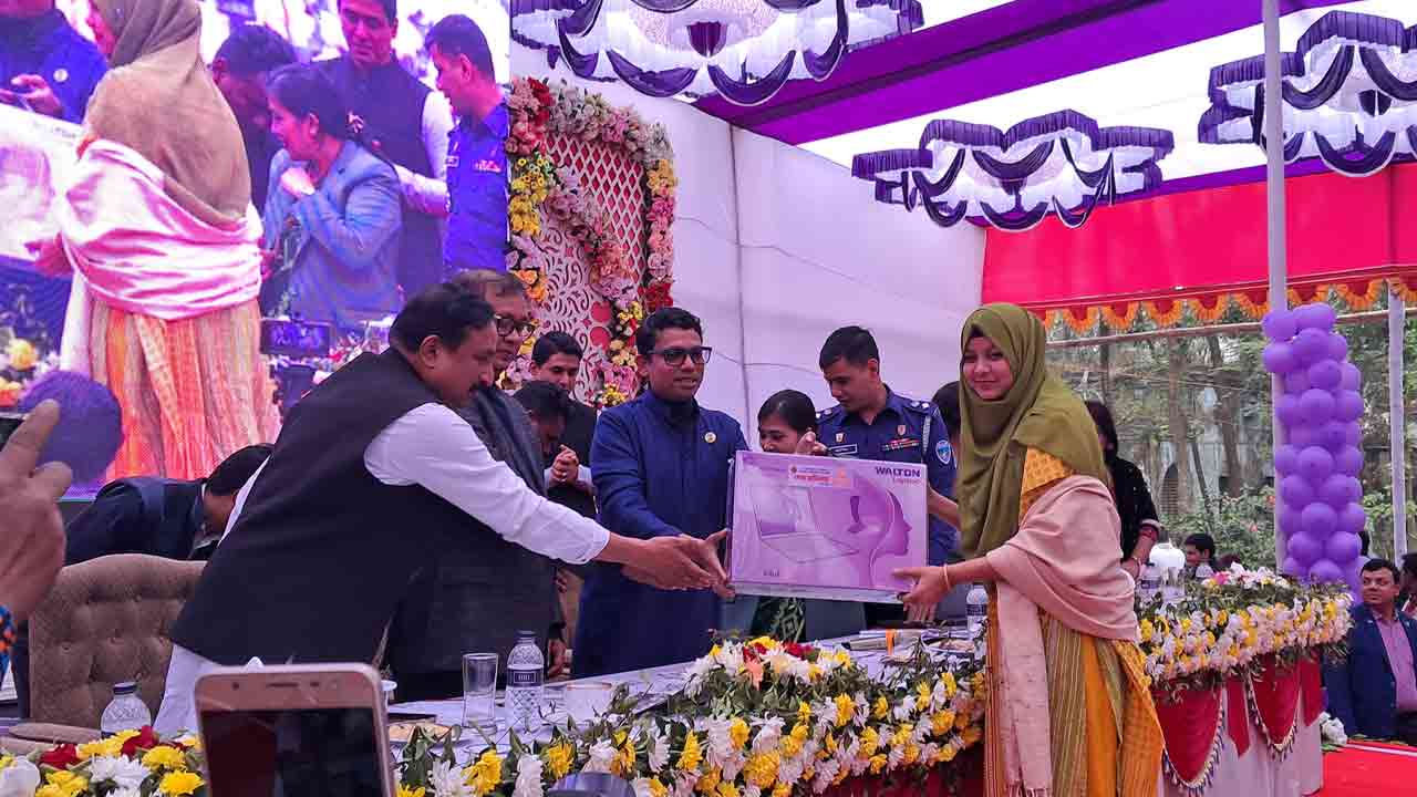 ছবি: দেশ টিভি