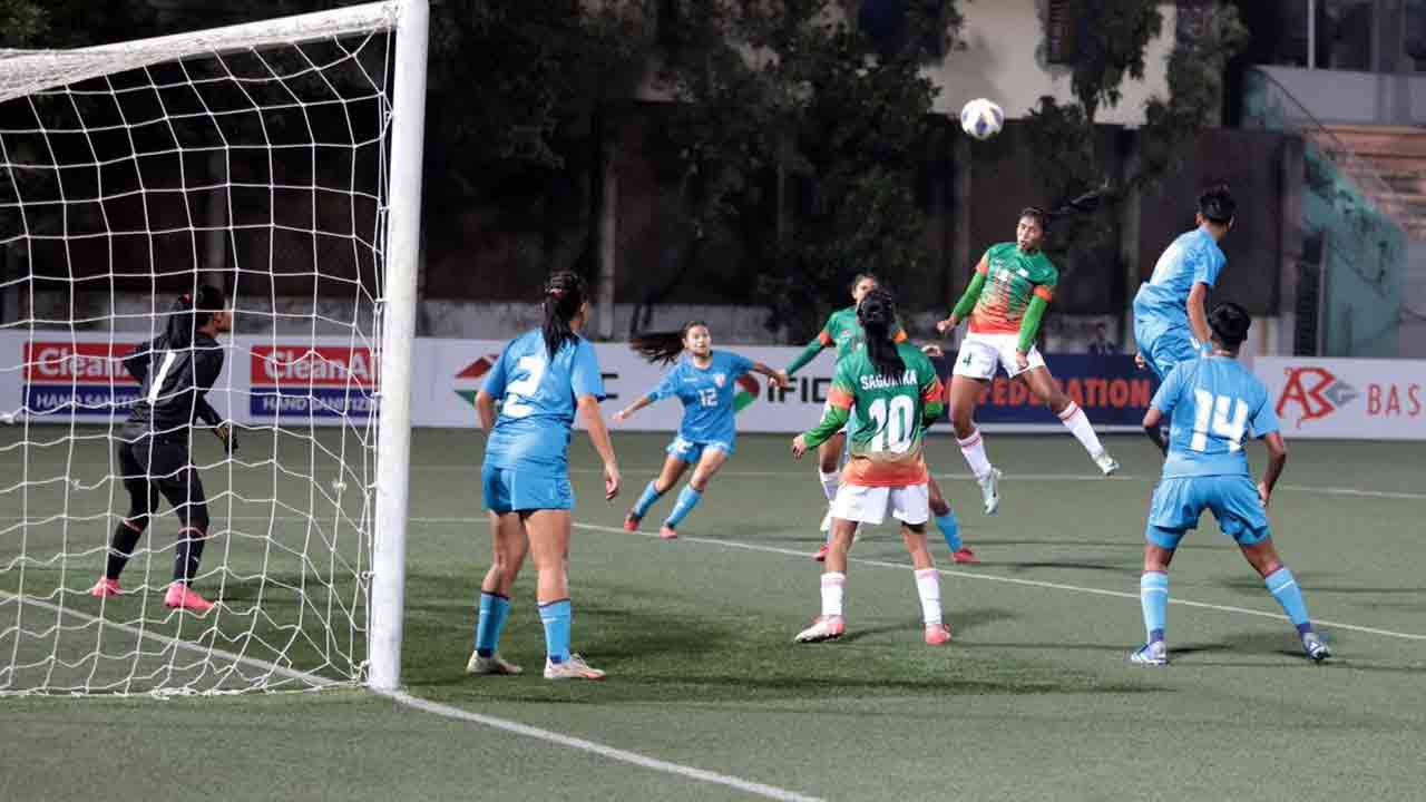 ভাগ্যের কাছে বাঘিনীদের পরাজয়