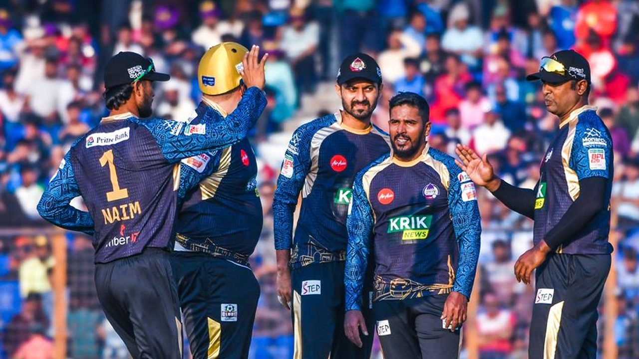 বিপিএল থেকে ছিটকে গেলো দুর্দান্ত ঢাকা