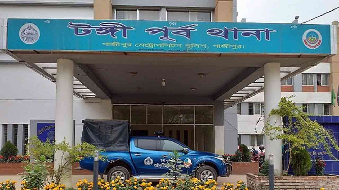 টঙ্গীতে সড়ক দুর্ঘটনায় ডুয়েট শিক্ষকসহ নিহত ২