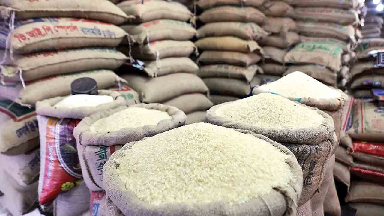 চালের বস্তায় লিখতে হবে ধানের জাত ও দাম