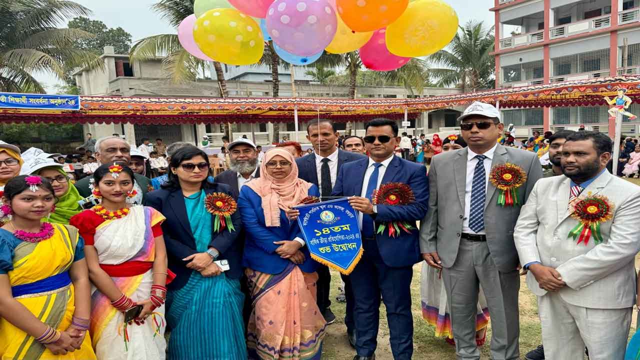 কালেক্টরেট পাবলিক স্কুল অ্যান্ড কলেজে ক্রীড়া প্রতিযোগিতা অনুষ্ঠিত