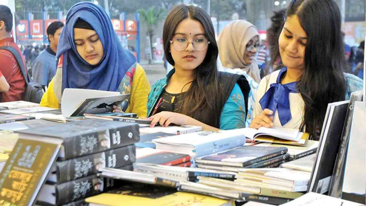 একুশে বইমেলার ২৬তম দিনে এসেছে ২৪৬ বই