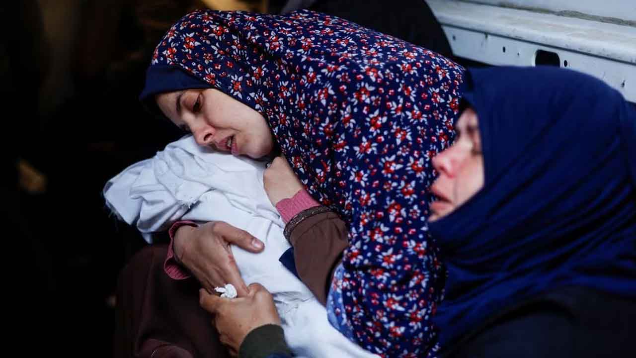 ১১ বছর পর জন্ম নেওয়া যমজ সন্তানকে খুন করল ইসরায়েল