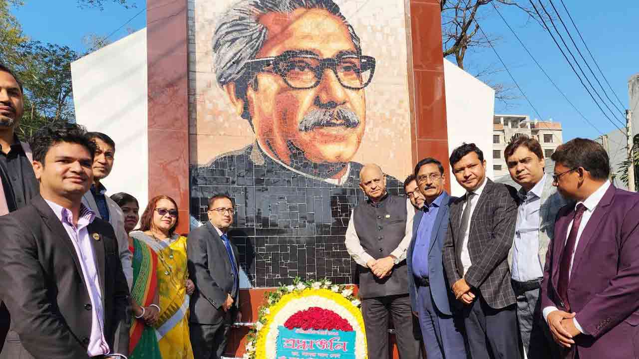 ‘আমাদের ছেলে মেয়েরা উন্নত বিশ্বের চিকিৎসকদের সমান দক্ষ’