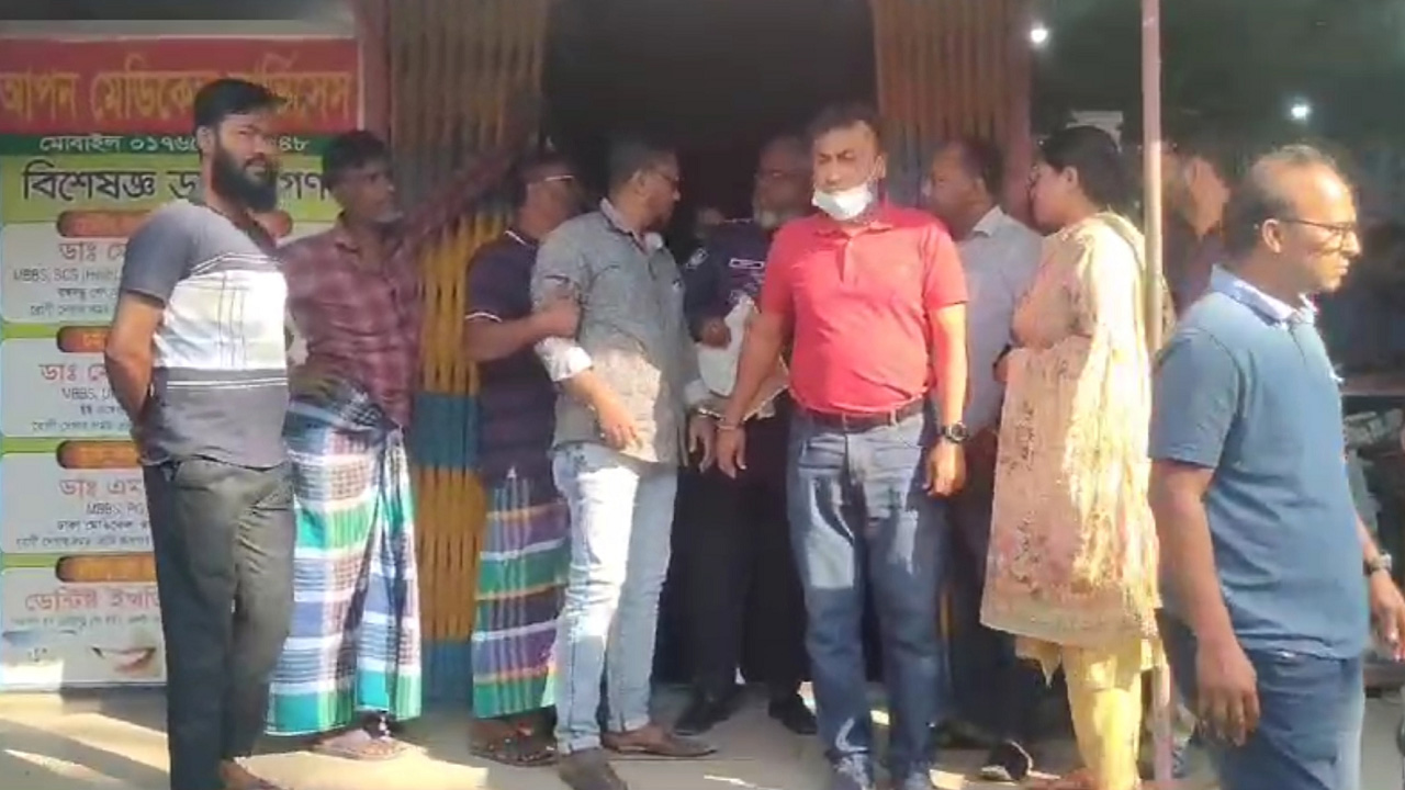 শ্রীনগরে ভুয়া ডাক্তার গ্রেপ্তার, ক্লিনিকে সিলগালা 