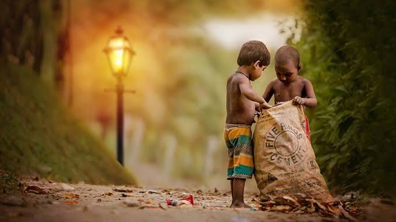 রাস্তায় জীবনযাপন করছে দেশের ৩৪ লাখ শিশু: গবেষণা
