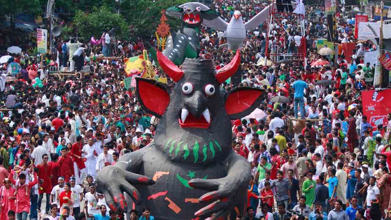 পহেলা বৈশাখে মঙ্গল শোভাযাত্রার ঘোষণা ঢাবির, থাকছে বিধিনিষেধ