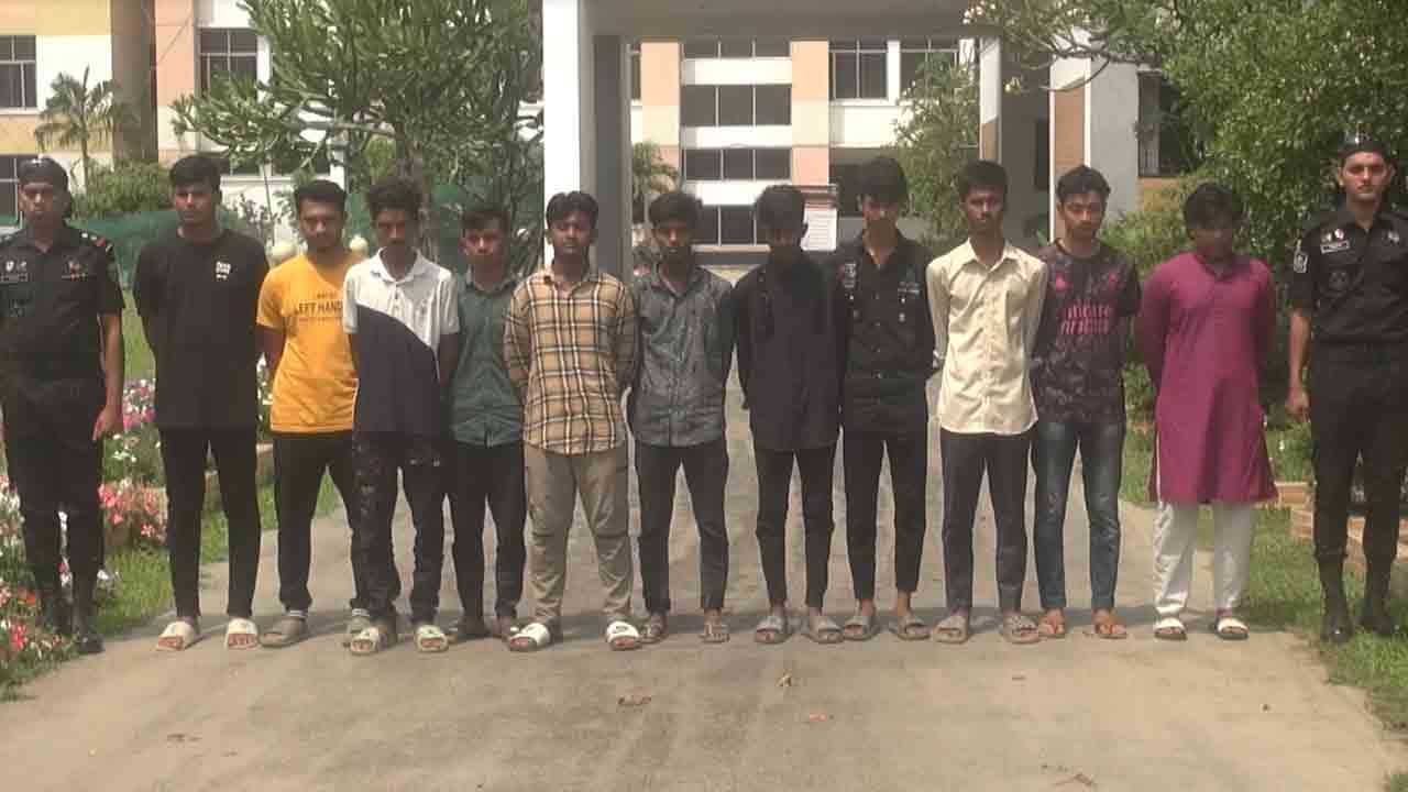 ছবি-দেশ টিভি