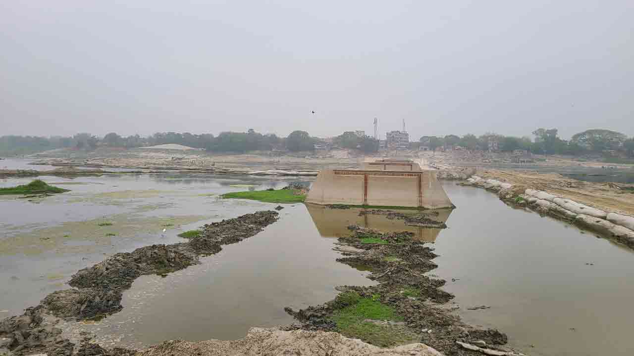 চাঁপাইনবাবগঞ্জের ২১৯ কোটি টাকার রাবার ড্যাম নির্মাণ বন্ধের দাবি
