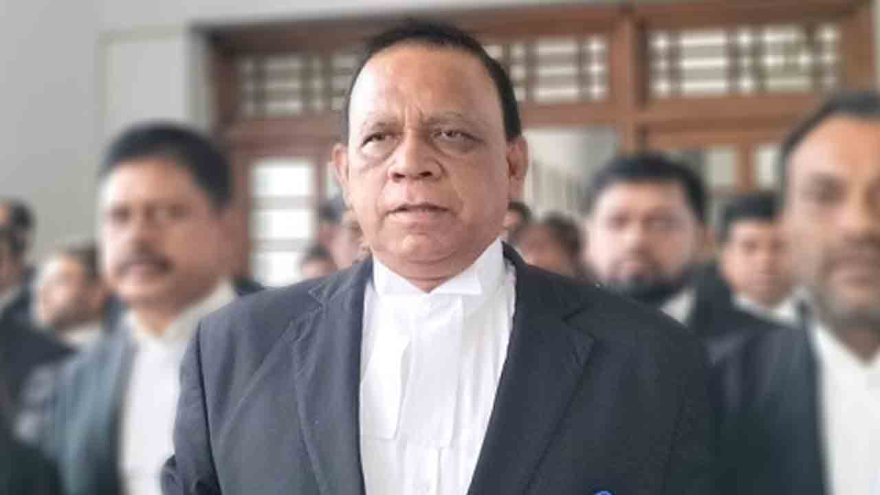 ব্যারিস্টার খোকনকে বারের সভাপতির দায়িত্ব না নিতে চিঠি