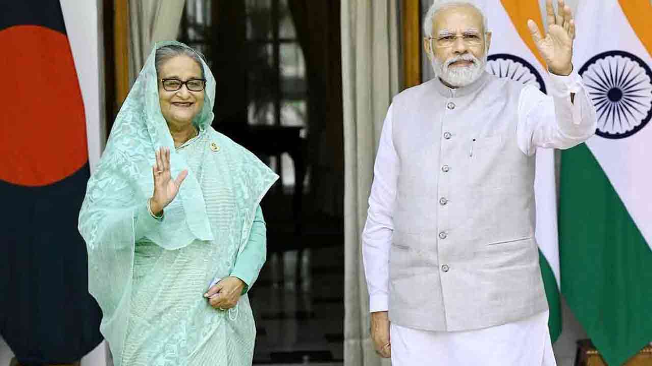 প্রধানমন্ত্রীকে ঈদের শুভেচ্ছা জানালেন নরেন্দ্র মোদি