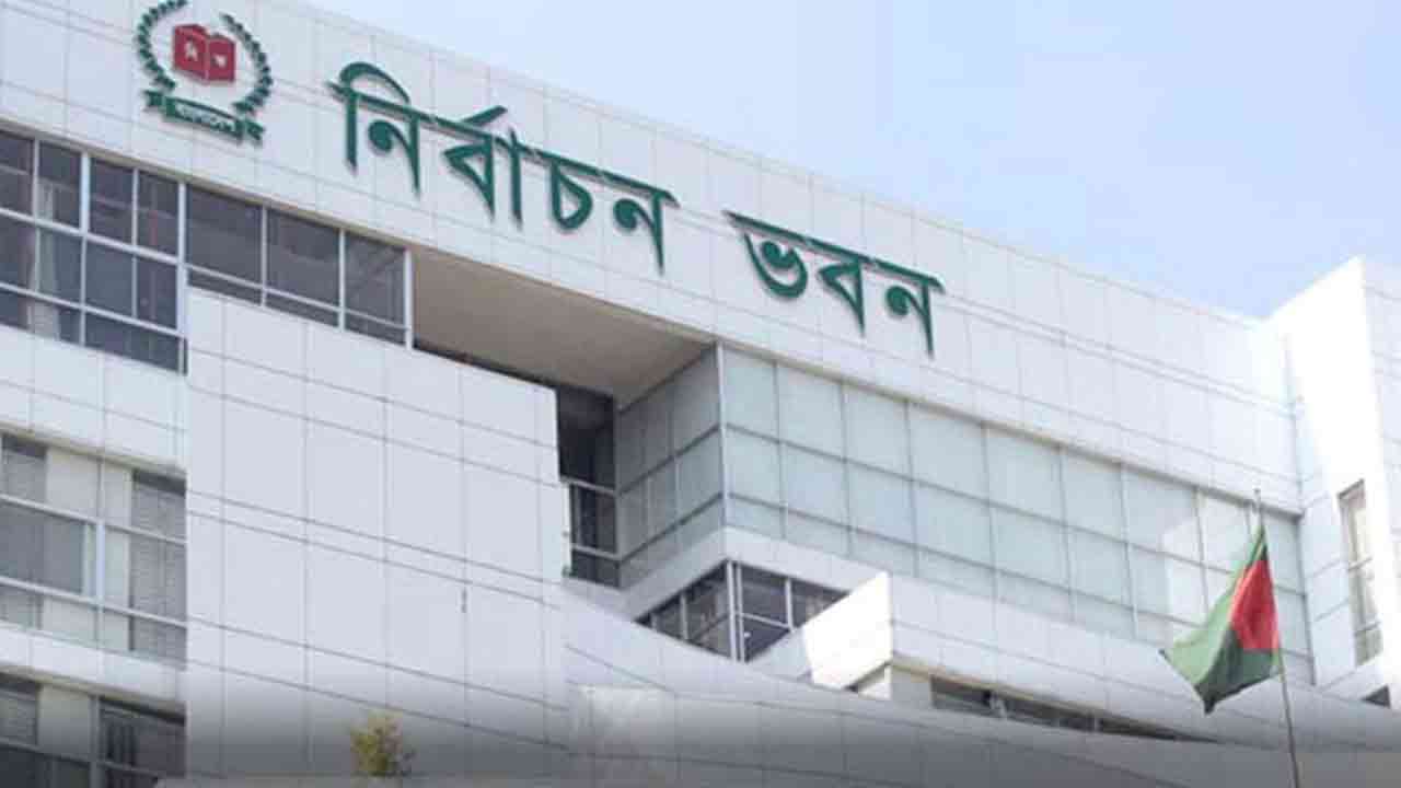 প্রার্থীদের মনোনয়নপত্রের প্রিন্ট কপি চাওয়া যাবে না : ইসি