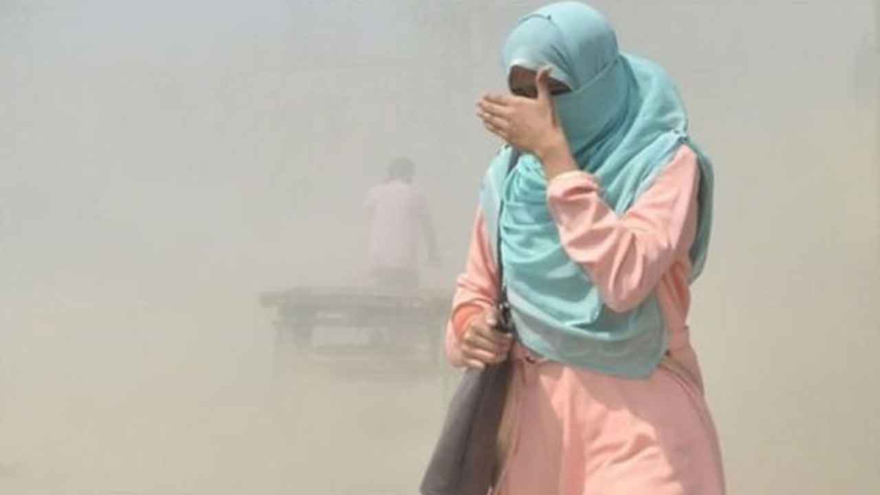 অস্বাস্থ্যকর ঢাকার বাতাস
