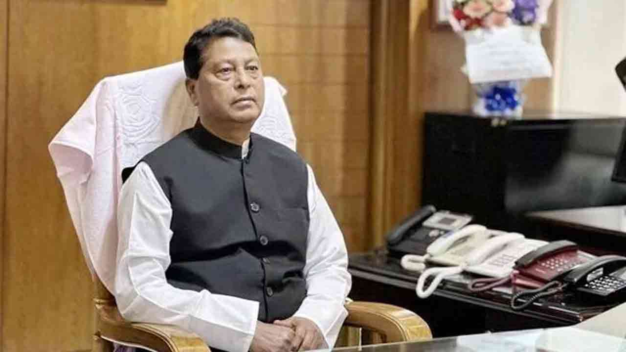 শ্রম ও কর্মসংস্থান প্রতিমন্ত্রী নজরুল ইসলাম চৌধুরী (ফাইল ছবি)