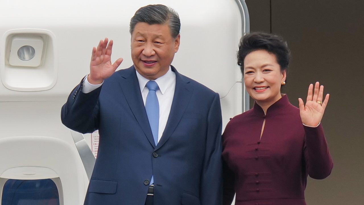 ইউরোপ সফর শেষে দেশে ফিরেছেন শি জিনপিং