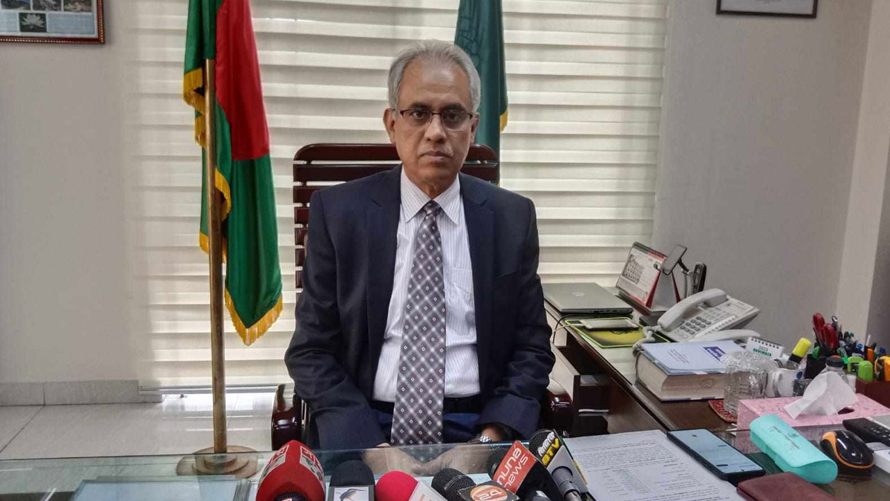 নির্বাচন কমিশনার মো. আলমগীর (ফাইল ছবি)