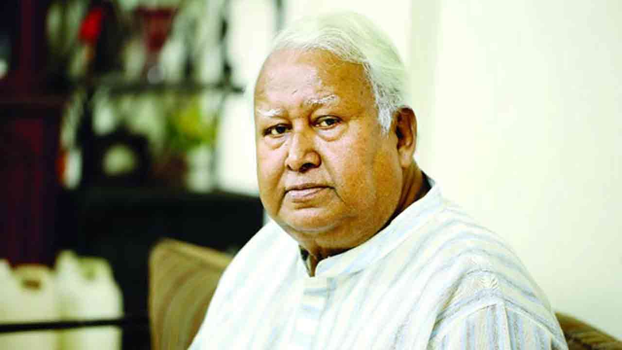 প্রধানমন্ত্রীর অর্থায়নে হজে যাচ্ছেন বাম নেতা