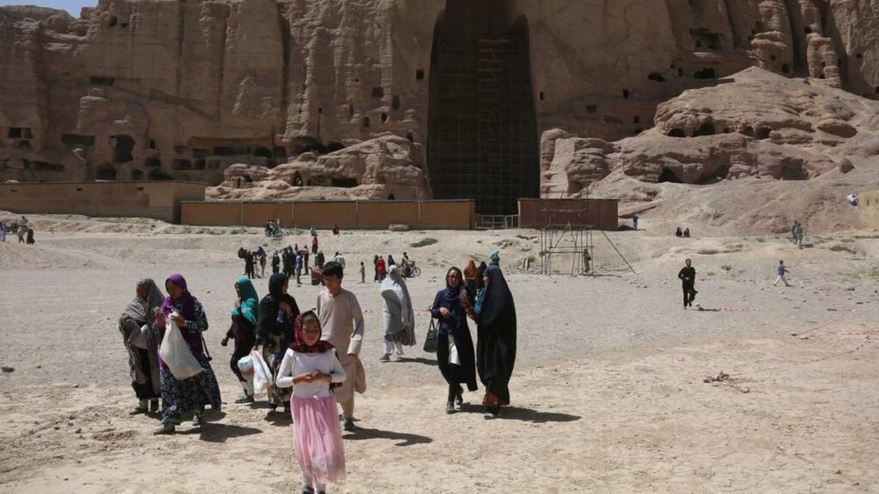 আফগানিস্তানে গুলিতে স্প্যানিশ পর্যটকসহ নিহত ৪