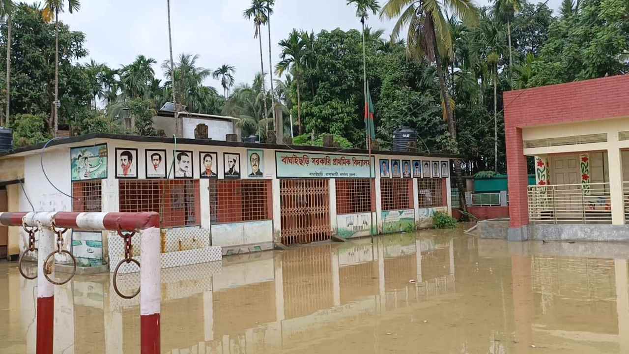 রাঙামাটির বাঘাইছড়িতে পাহাড়ি ঢলে কয়েকটি গ্রাম প্লাবিত