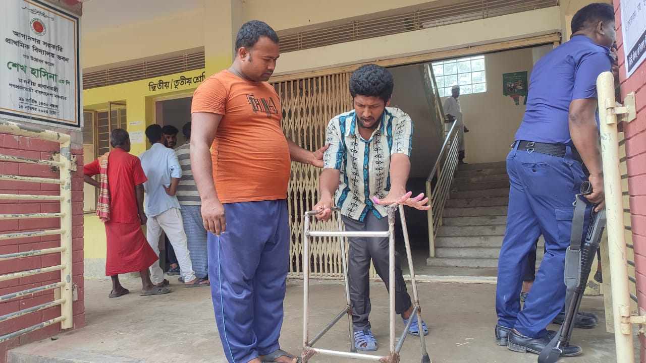 ছবিঃ দেশ টিভি
