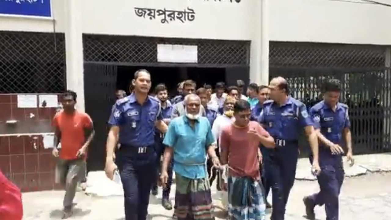 ছবিঃ দেশ টিভি