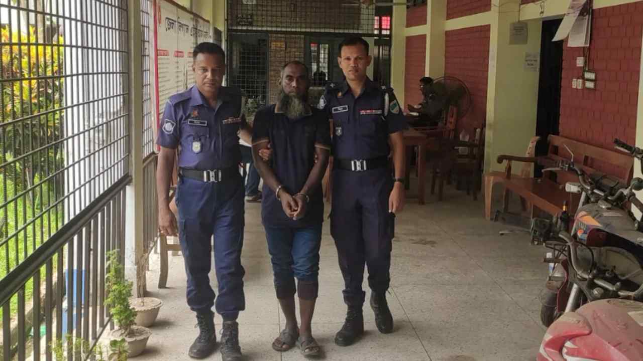 ছবিঃ দেশ টিভি